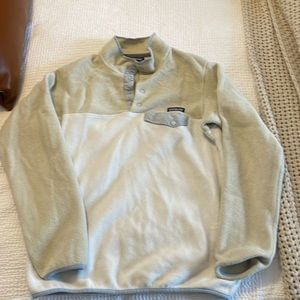 Medium Patagonia two tone sweater